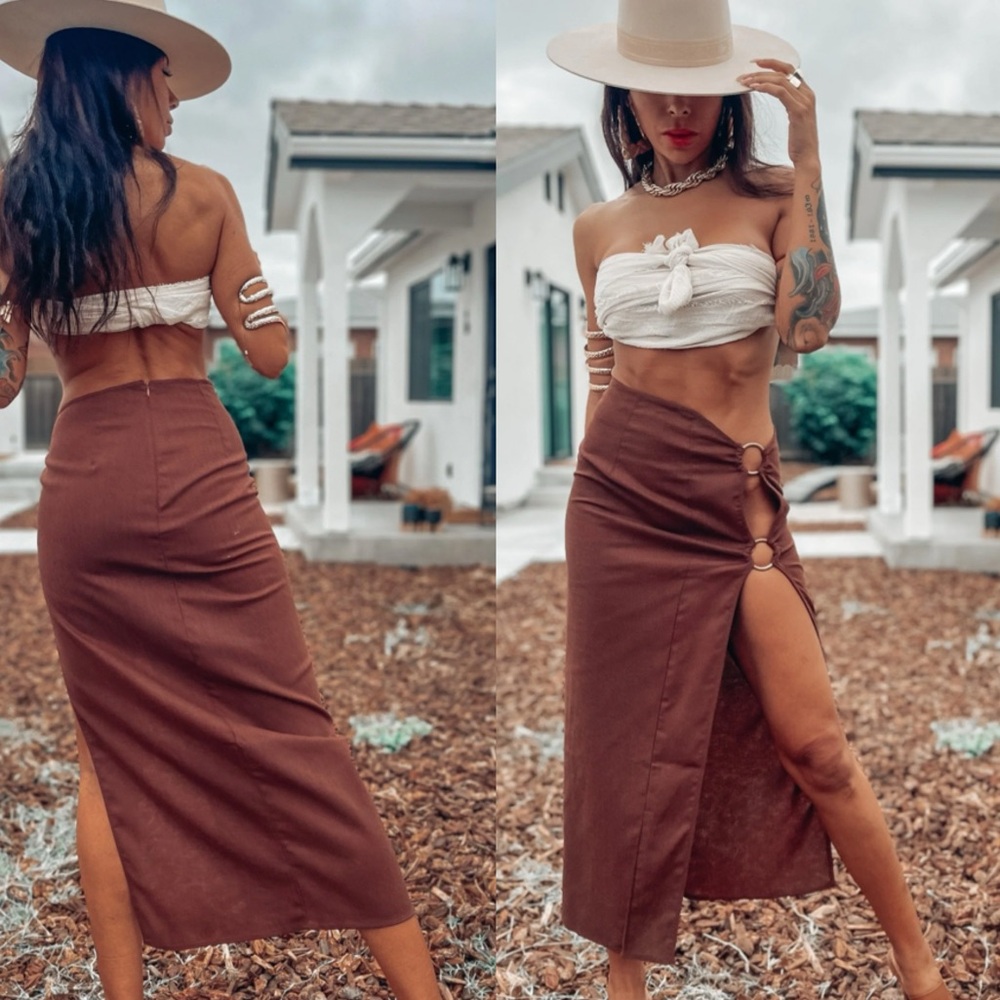 Brown Ring Skirt - Picture 4 of 14